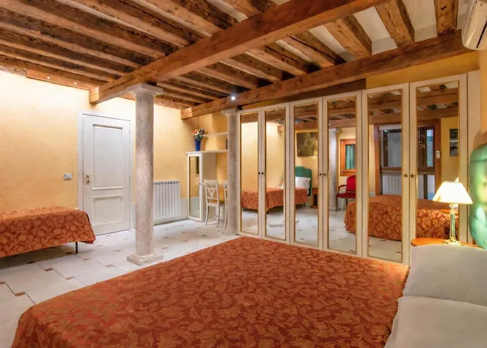 Sant'Angelo - Fenice Apartments In Venice