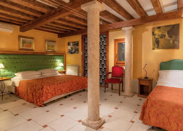 Sant'Angelo - Fenice Apartments In Venice